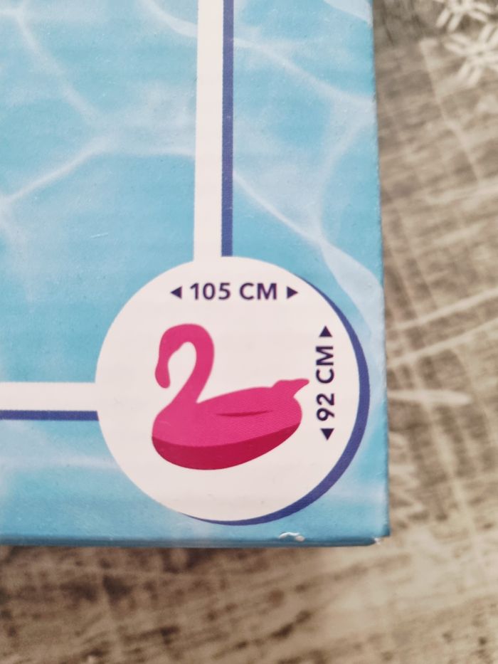 Bouée flamant rose - photo numéro 2