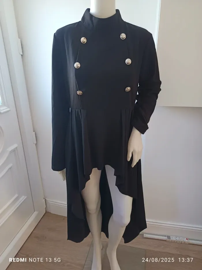 Magnifique haut shein taille XL neuf - photo numéro 2