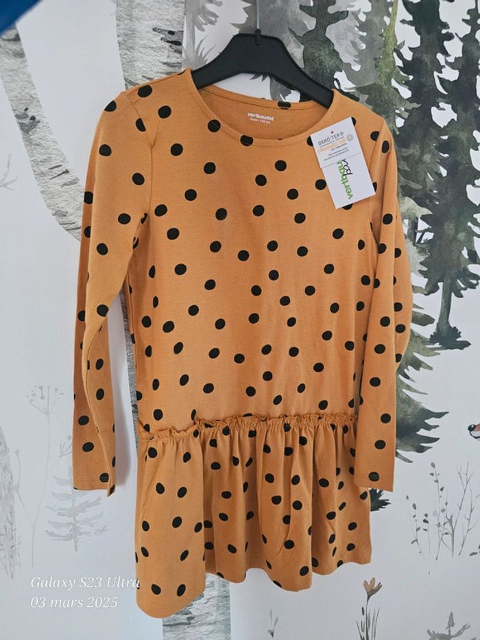 Robe vertbaudet 8 ans neuve avec étiquettes