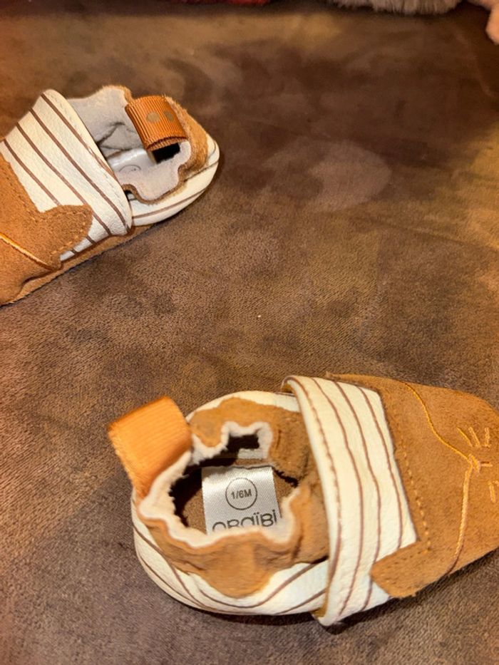 Chaussure bébé - photo numéro 2