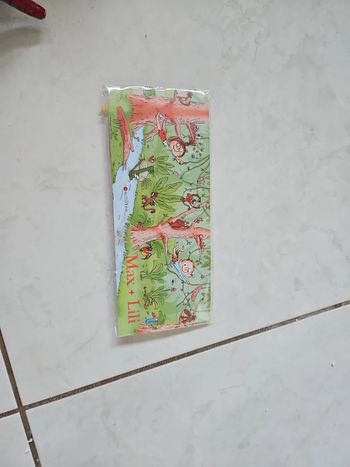 Porte crayon max et lili Neuf AB Q