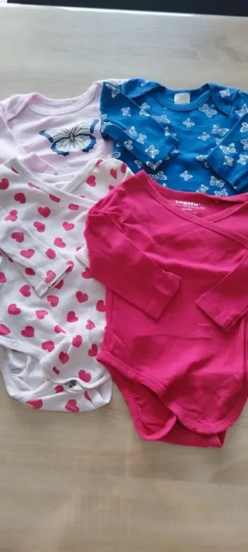 Lot de 4 body lupilu 3 mois