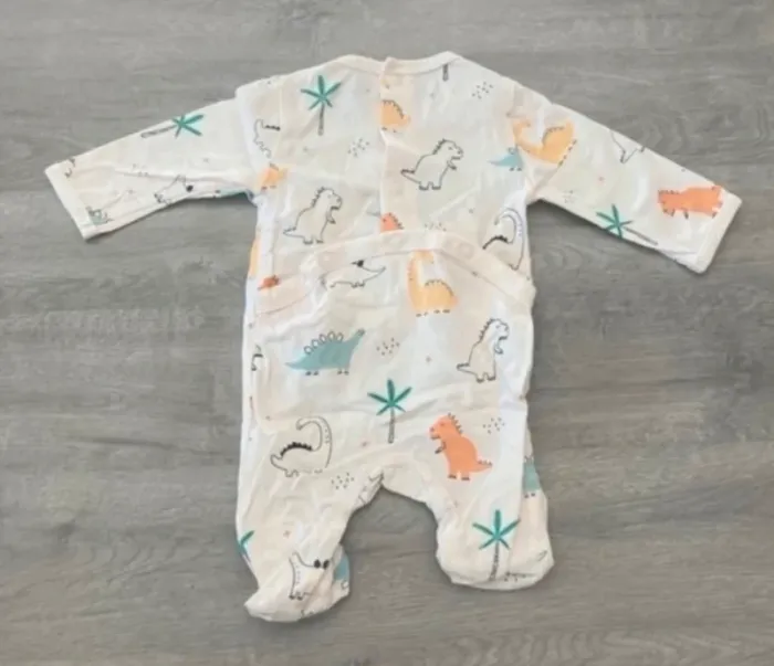 Lot 3 pyjamas 1 mois kiabi - photo numéro 3