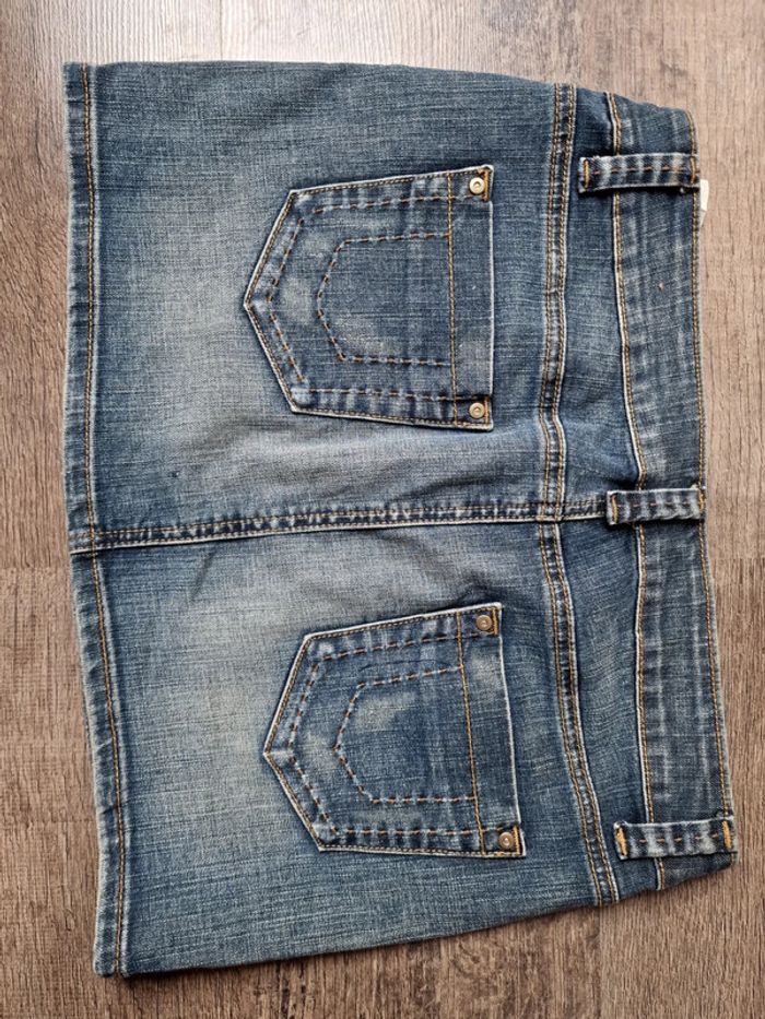 Jupe en jean bleu - photo numéro 4