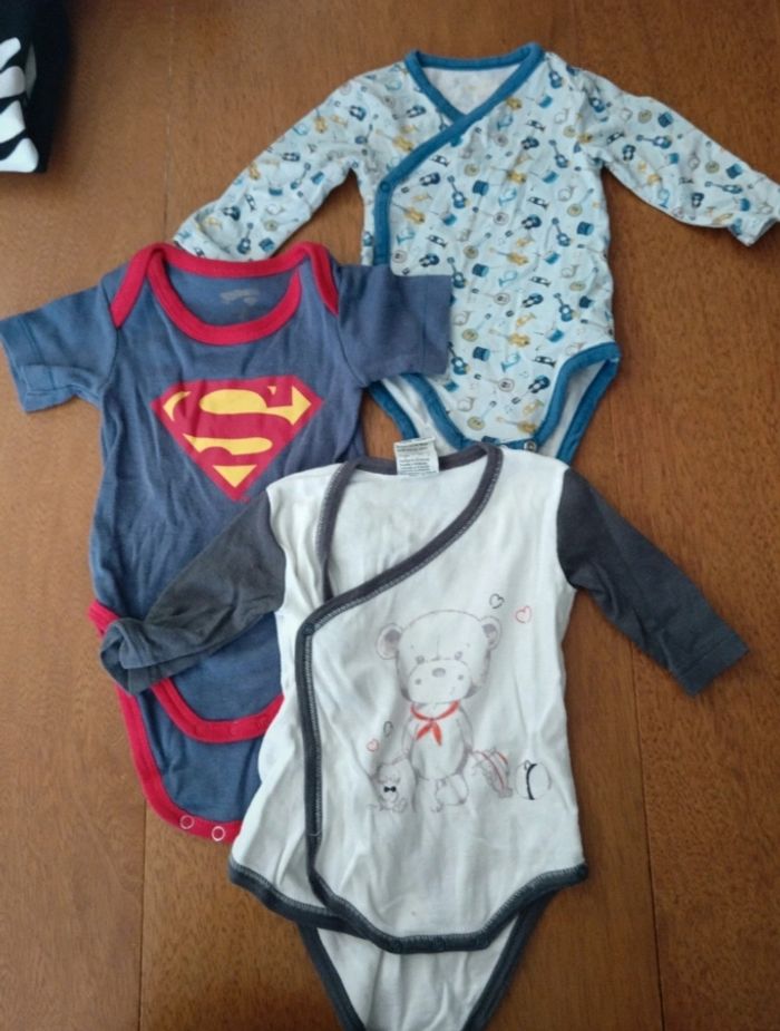 Lot de 3 bodies