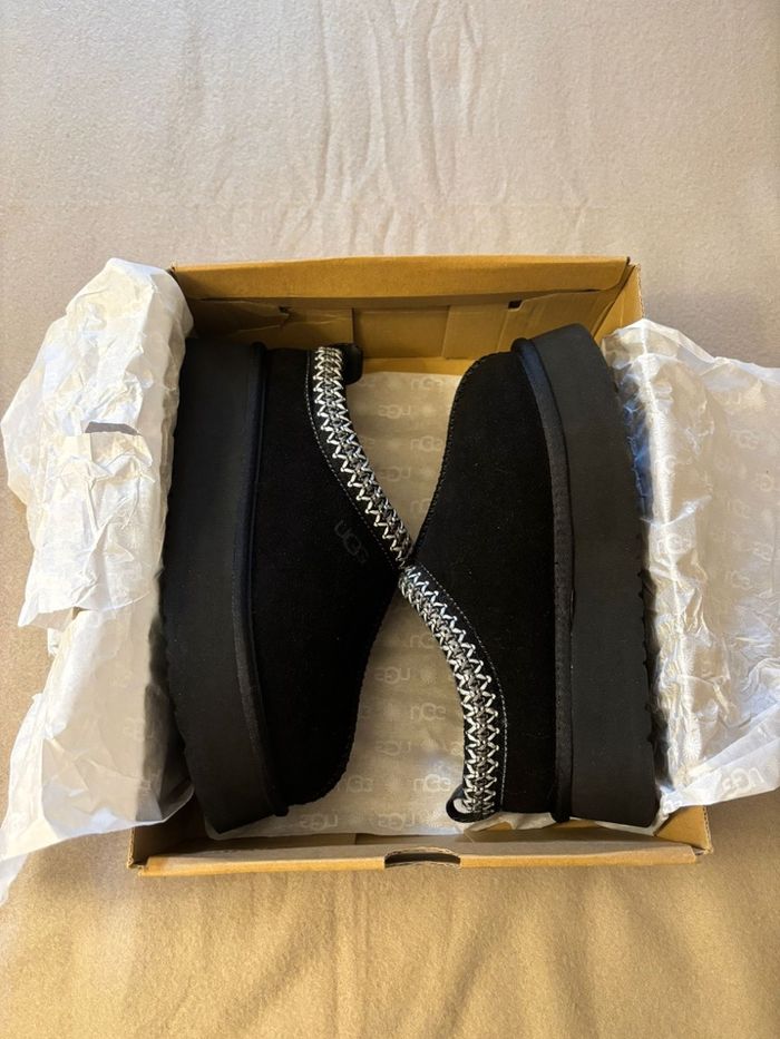 UGG Taze II – Noir / Finitions grise – Taille 38 - photo numéro 5