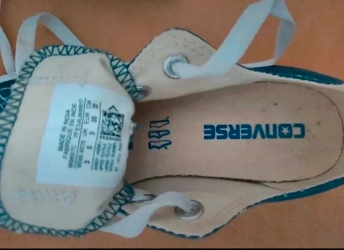 Baskets Converse à lacets - Taille 35 - photo numéro 3