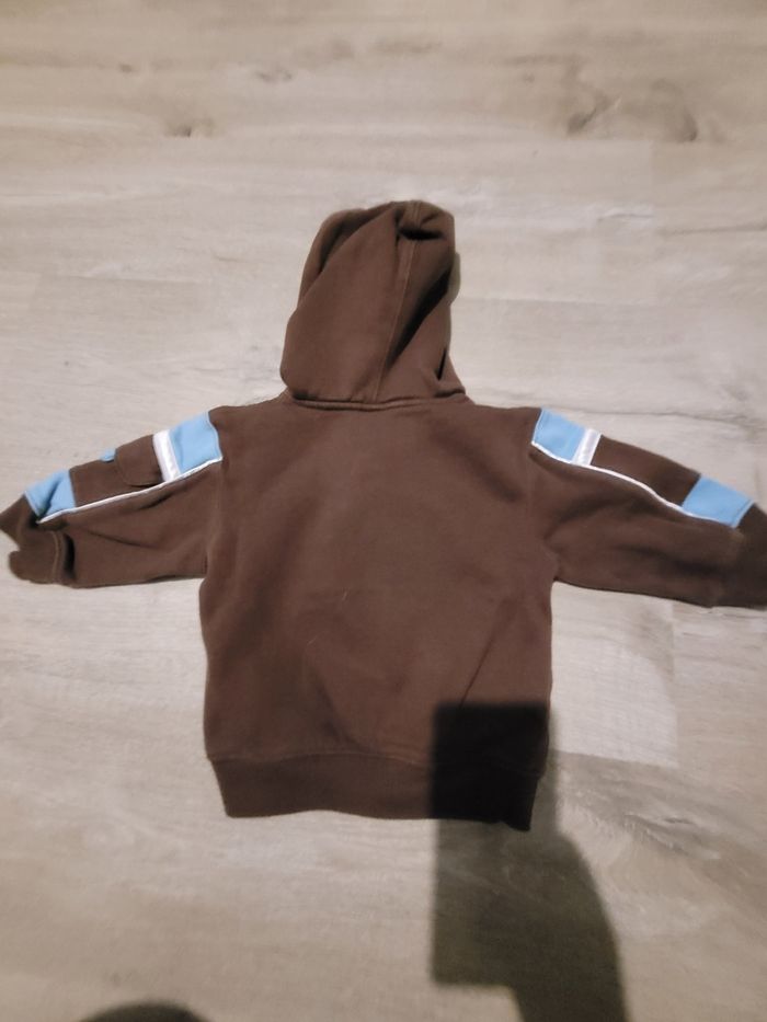 Pull-over à capuche Nike 12 mois - photo numéro 2