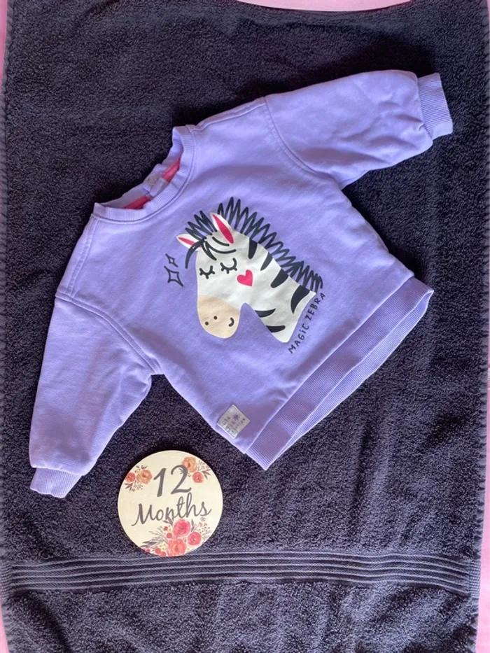 Pull zèbre Kiabi 12 mois