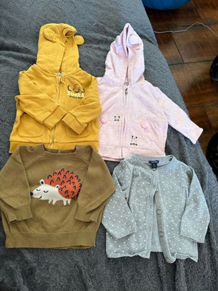 Énorme lot 46 pièces fille 6 mois - photo numéro 5