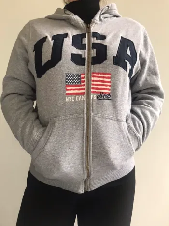 Veste Camps united