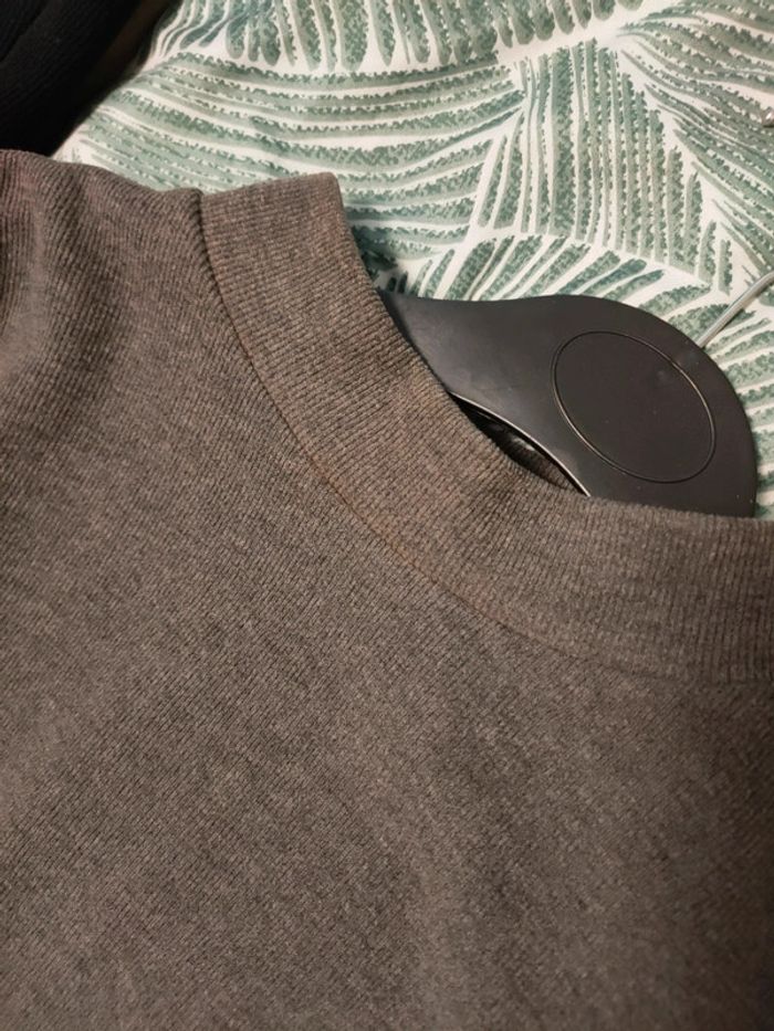 Robe grise coupe droite - photo numéro 2