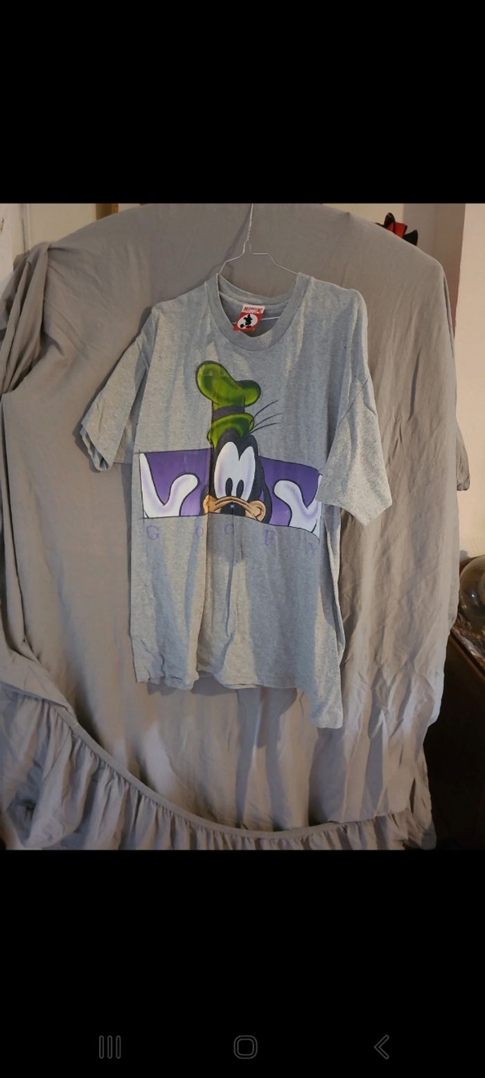 T shirt goofy