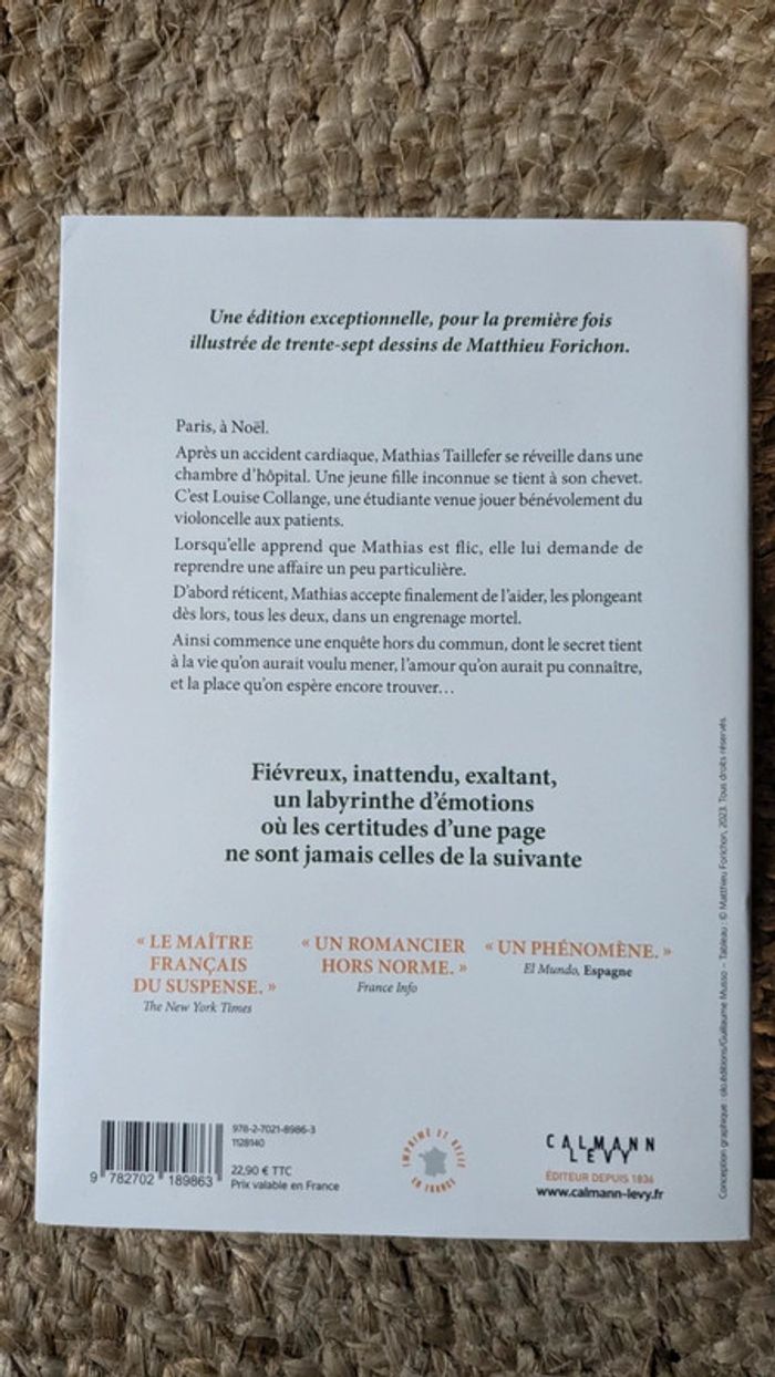 Livre " Angélique " de Guillaume Musso - photo numéro 2
