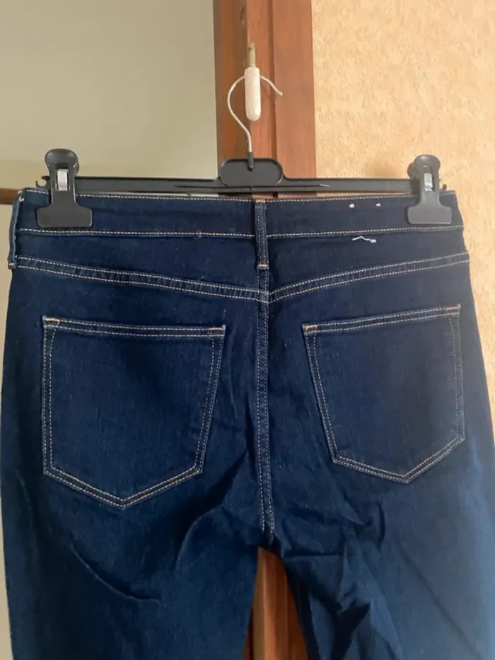 Jean H&M Femme Taille 38 – Neuf, Style Élégant et Confortable - photo numéro 6