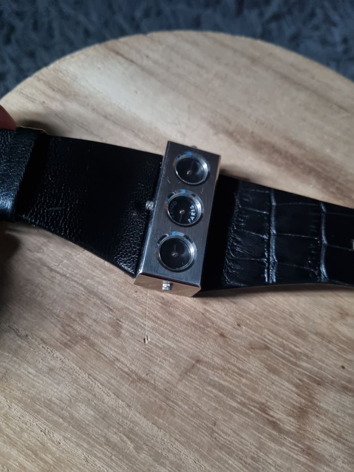 Montre Kenzo triple cadrans cuir - photo numéro 7