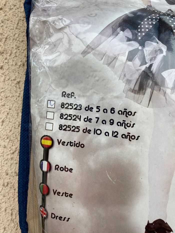 Robe déguisement fantasma neuf 5-6 ans - photo numéro 4