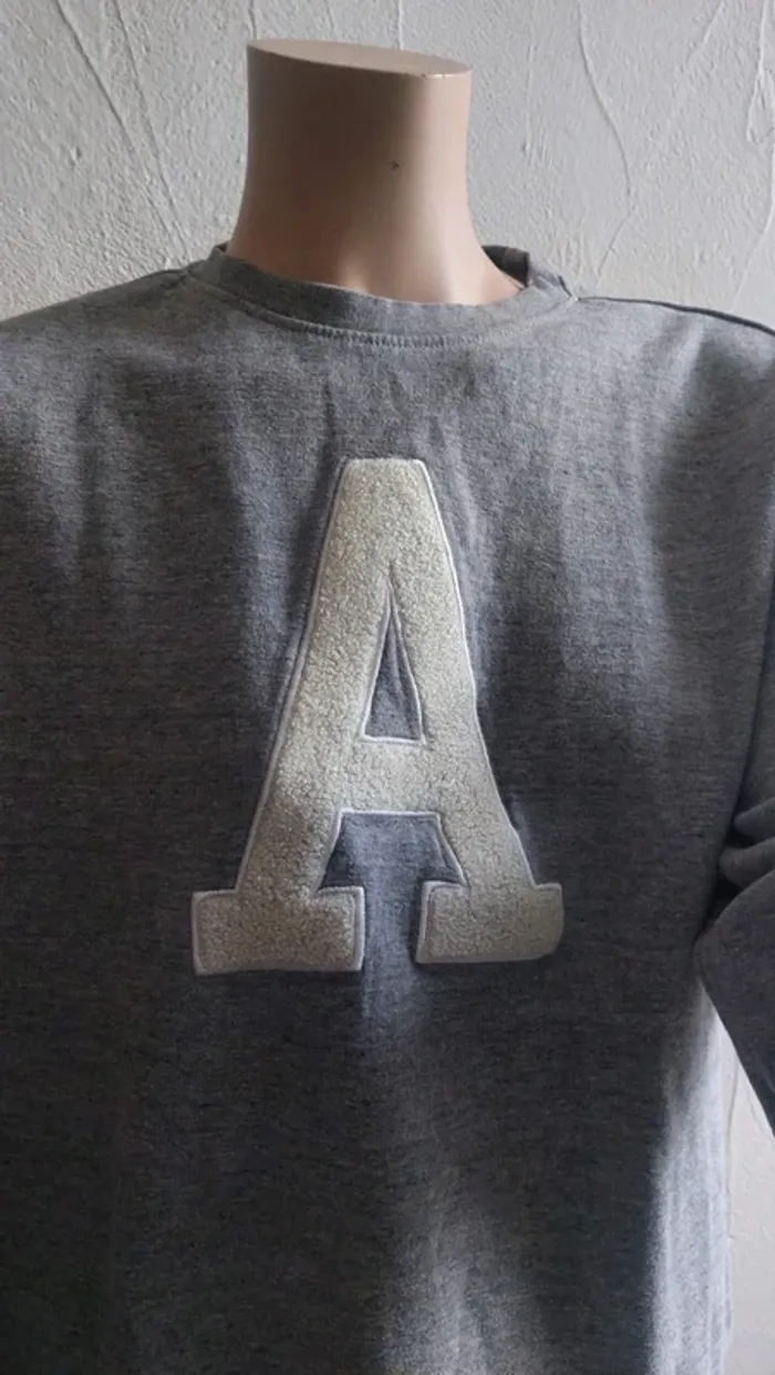 Sweat décontracté à lettre en relief - Taille S - photo numéro 4