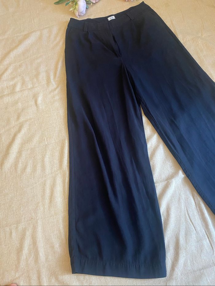 Pantalon pour femme , en bon état , taille 38 - photo numéro 2