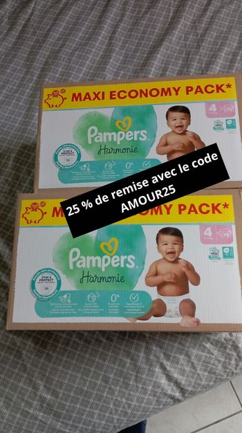 2 cartons Pampers harmonie taille 4 neuf jamais ouvert 