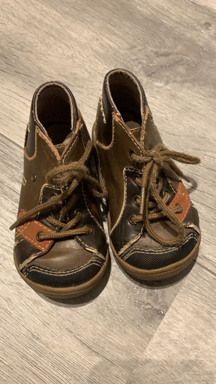 Chaussures garçon T.20