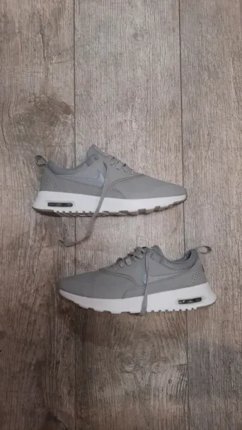 Basket Nike Air Max Thea 36.5