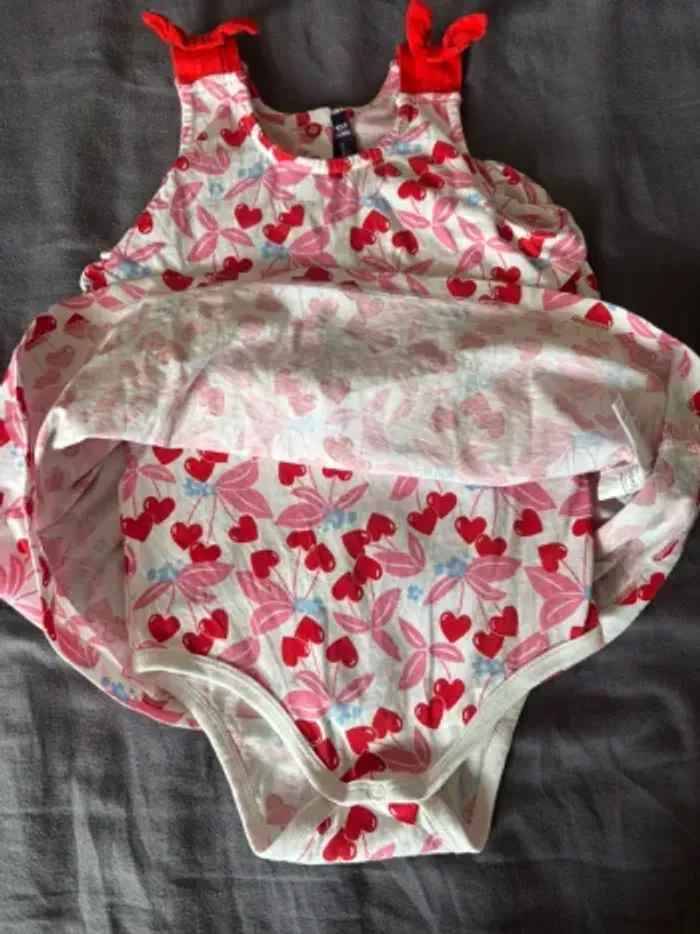 Robe body imprimée thème bouquet de  cerises 36 mois  sergent major - photo numéro 2