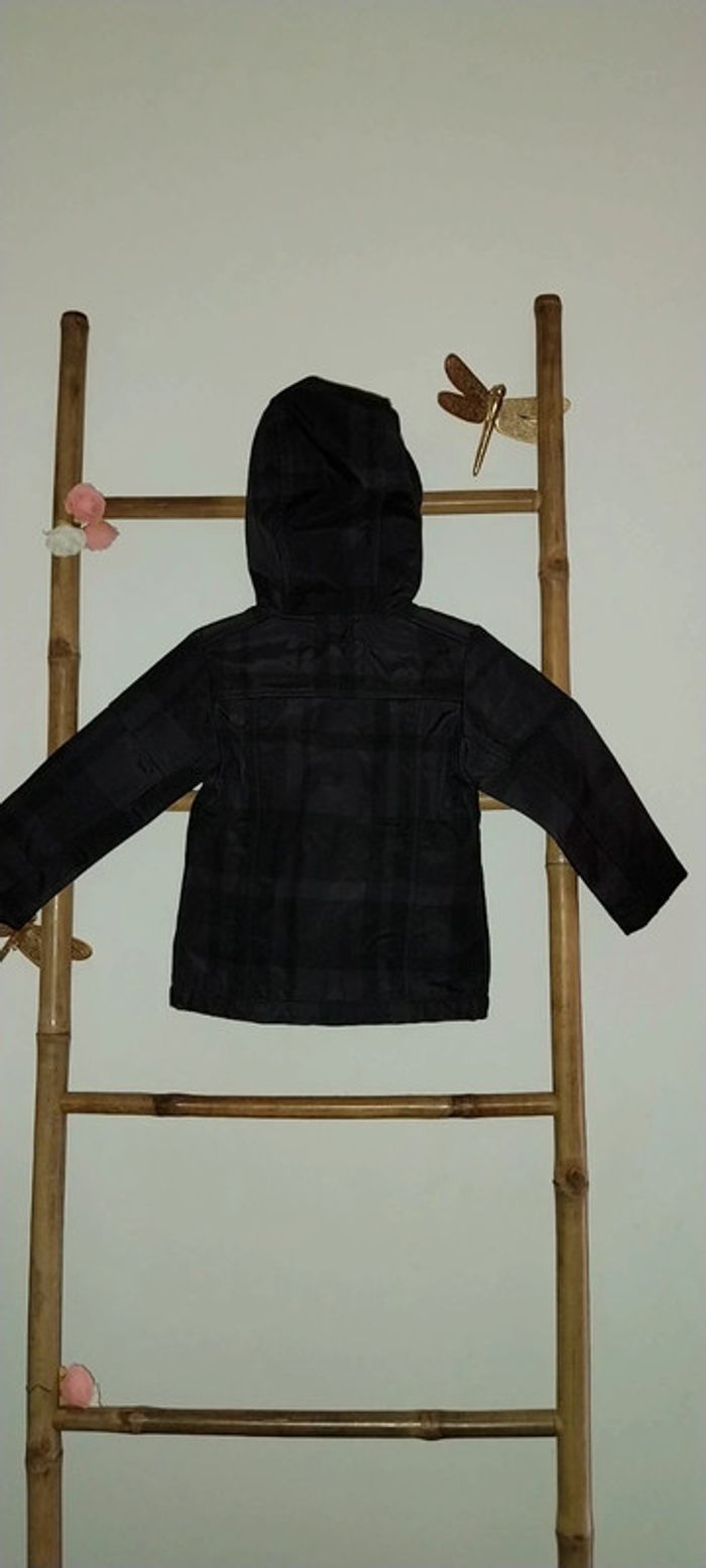 Manteau / Blouson noir intérieur polaire état neuf Taille 2 ans - photo numéro 5