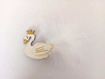 barrette cygne plume accessoire cheveux