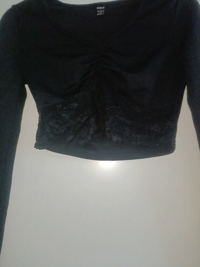 Croc top dentelle manches longues - photo numéro 2