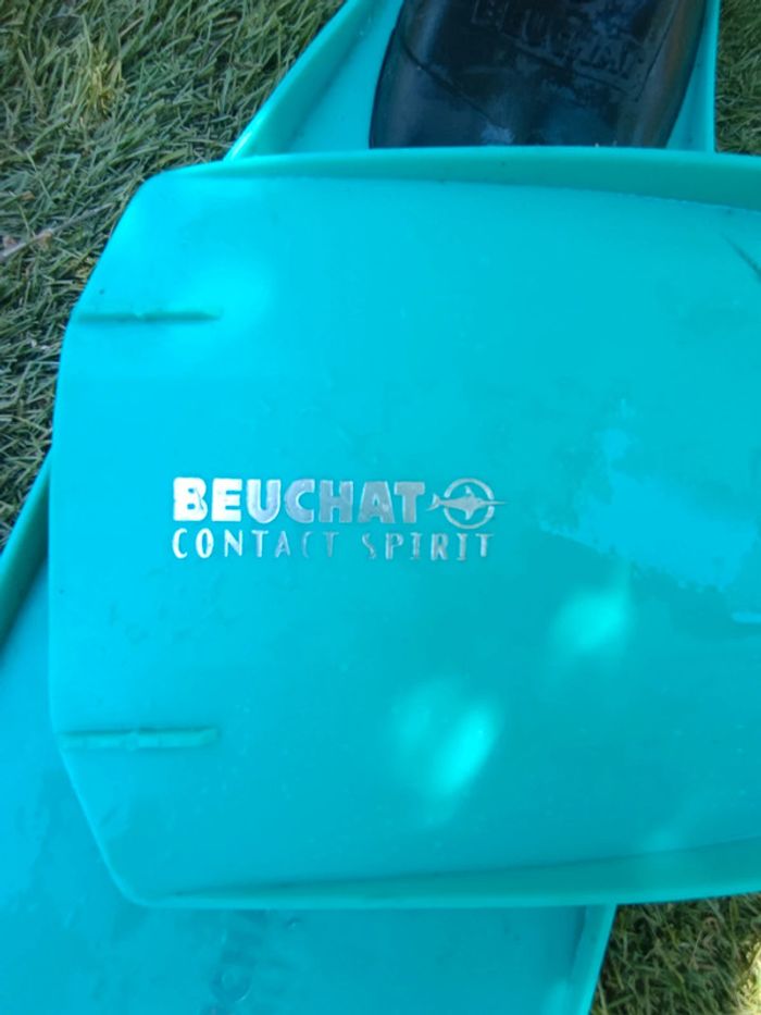 Palmes Beuchat turquoise homme ou femme taille 42-43 - photo numéro 2