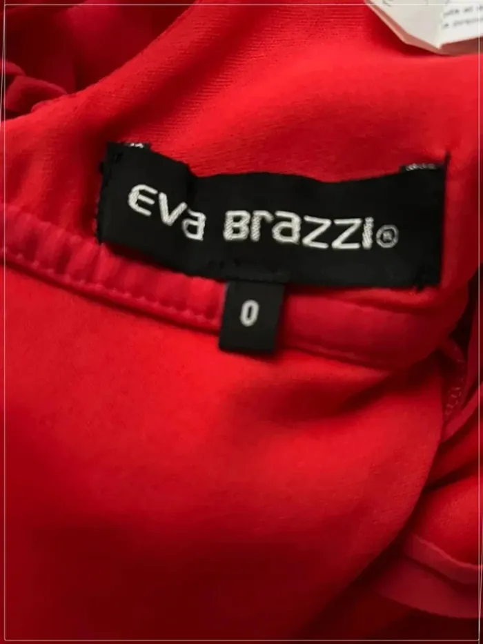 Robe longue rouge dos nu lacé Eva Brazzi - photo numéro 7
