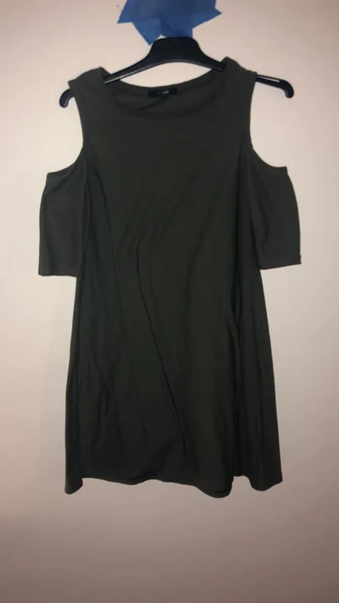 Robe épaules dénudés