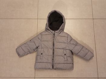 Très belle veste doudoune comme neuve imperméable et chaude,