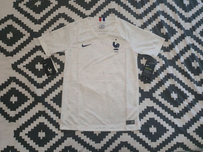 Nike maillot equipe de France taille M 10-12 ans 137-147 - photo numéro 9