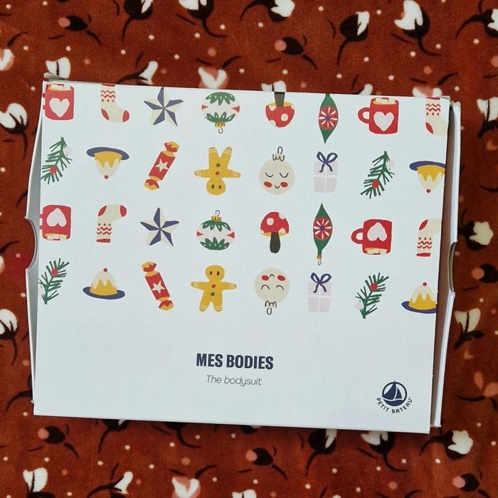 Lot de 3 bodies 24mois  Petit bateau