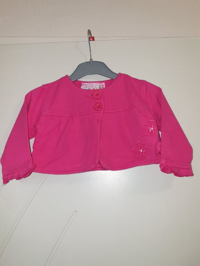 Gilet court rose 6 mois