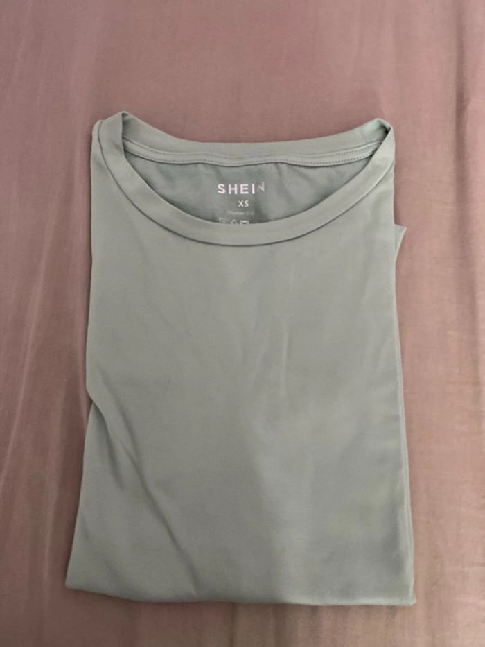 T shirt - photo numéro 4
