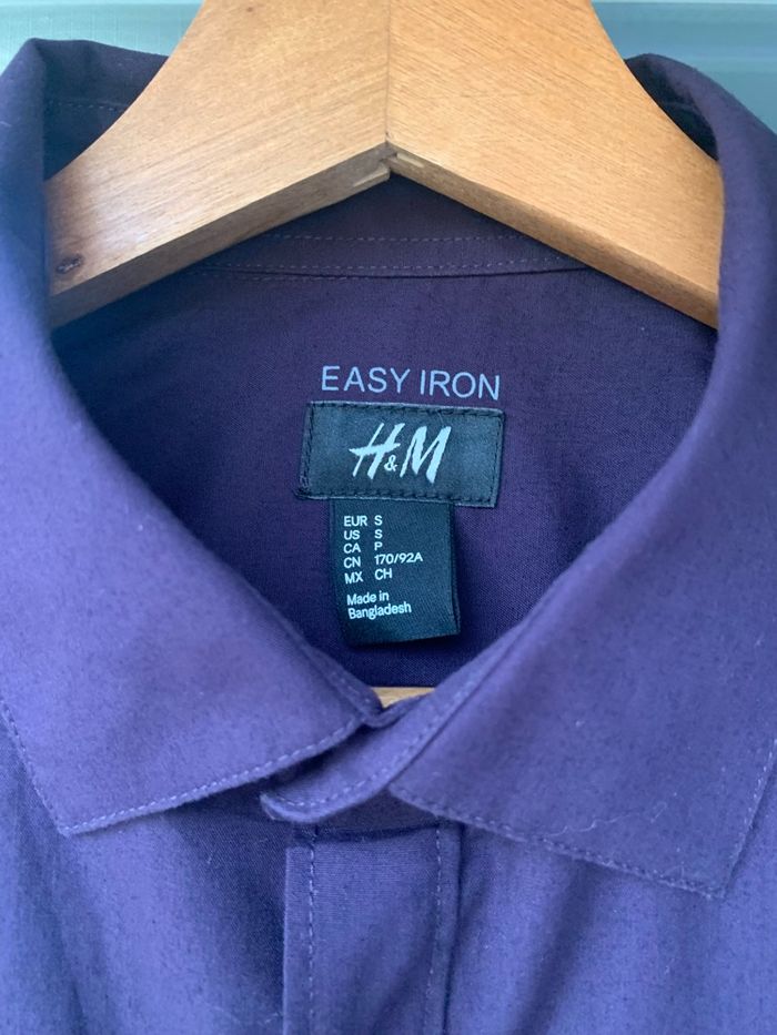 Chemise H&M violet bordeaux taille S - photo numéro 2