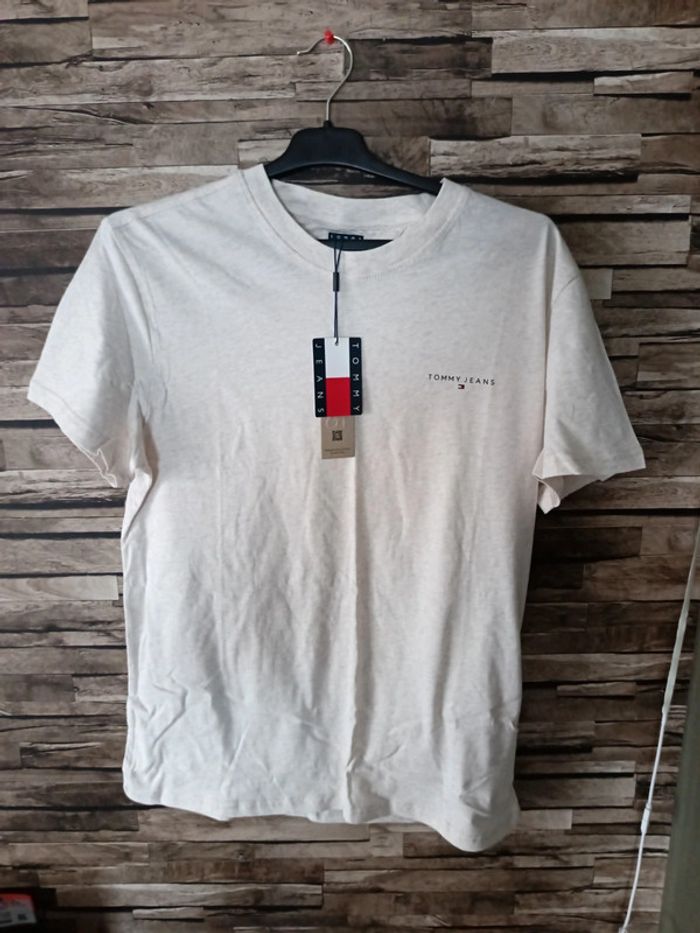 T-shirt tommy Hilfiger