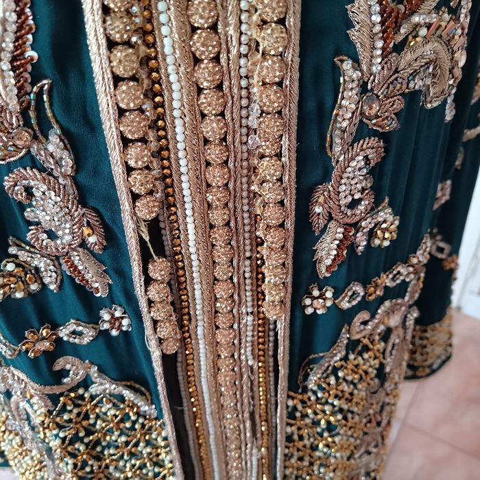 Caftan takchita robe de soirée vert bouteille et doré - photo numéro 10