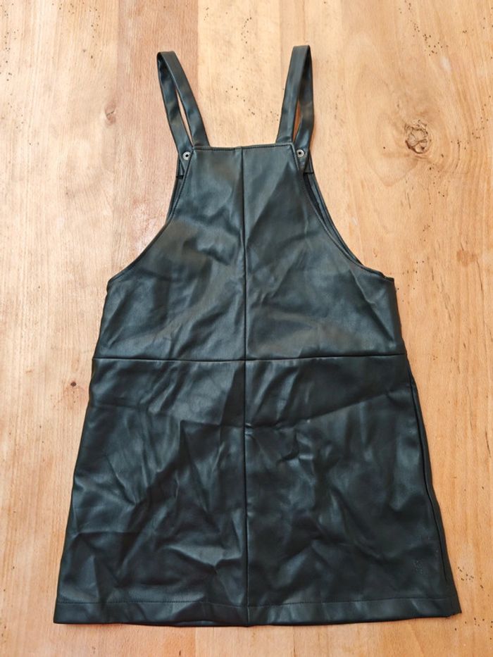 Robe salopette en simili cuir - photo numéro 3
