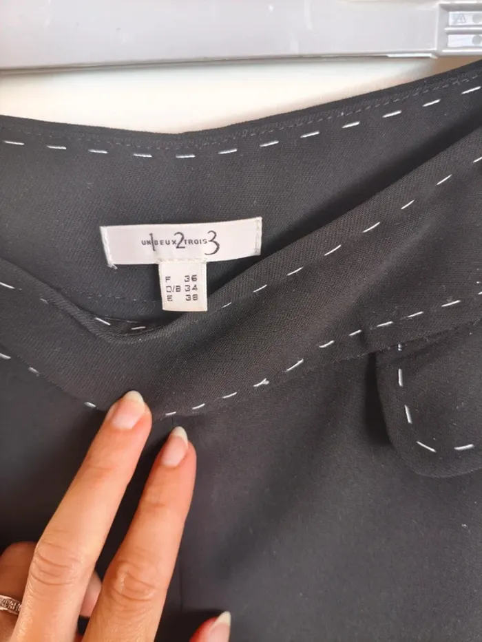 Pantalon noir - photo numéro 3