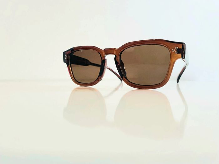 Lunette de soleil mixte marron miel uvprotection catégorie 3 taille moyenne - photo numéro 5