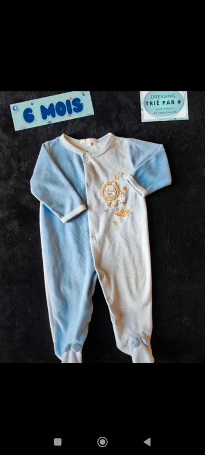 Lot pyjama velours 6 mois - photo numéro 3