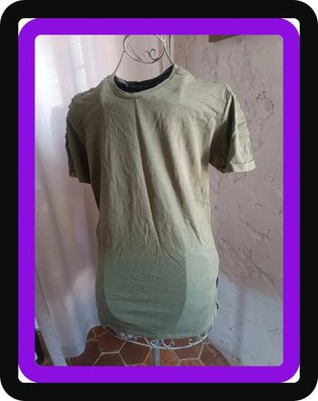 Tee shirt. Homme taille s