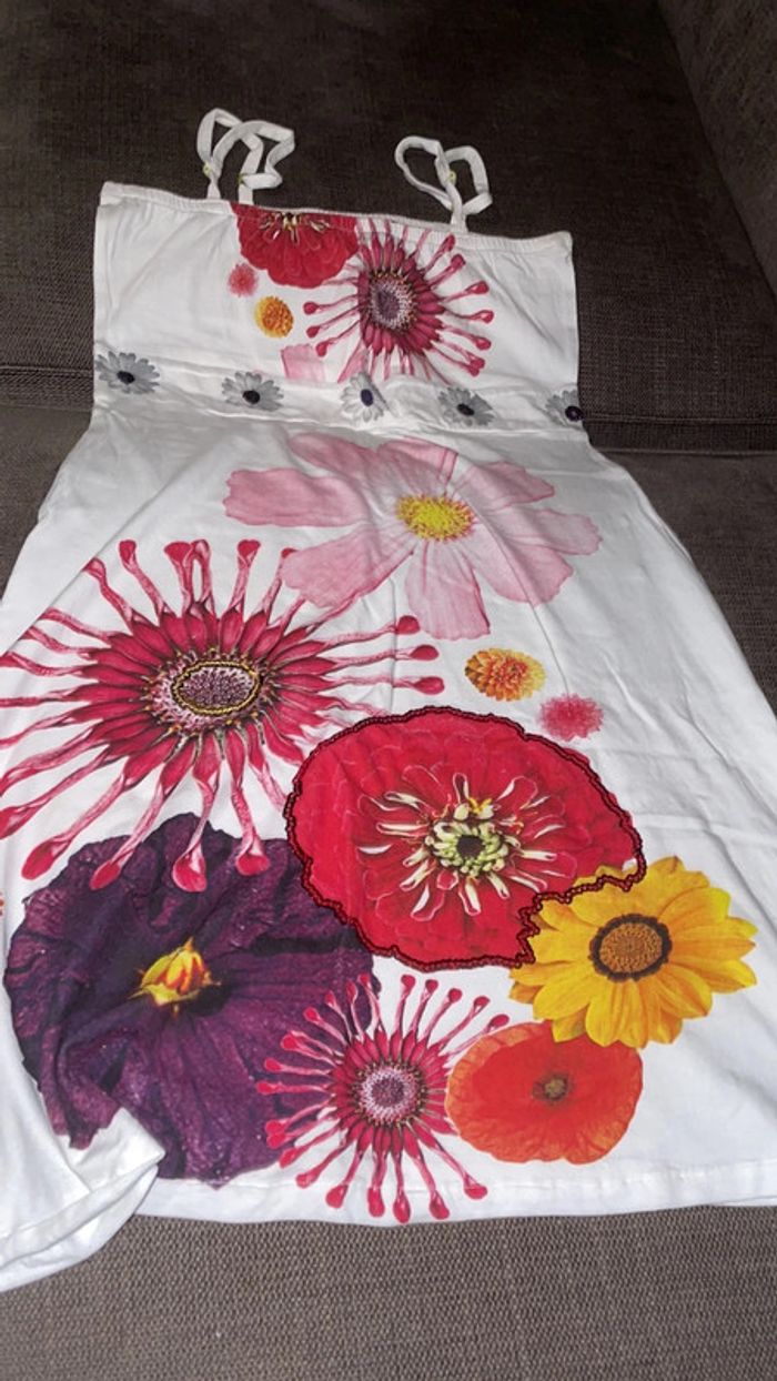 Robe 👗 - photo numéro 2