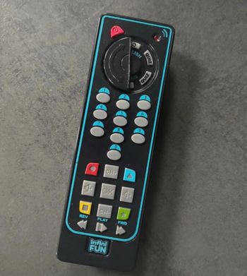 Telecommande jouet bébé interactif