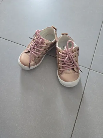 Chaussure taille 24