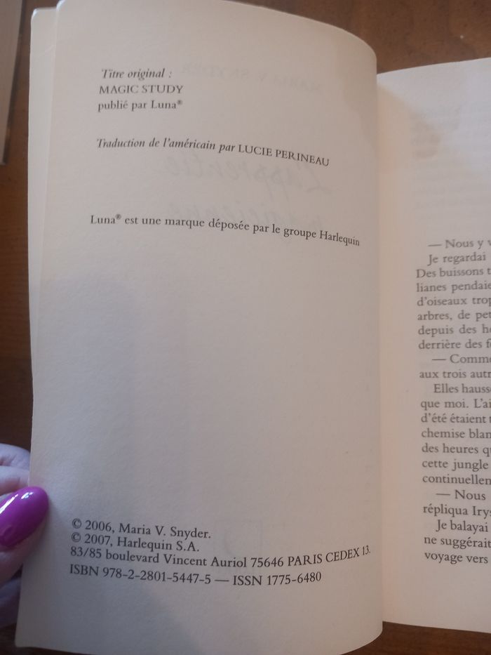 Livre l'apprentie magicienne - photo numéro 3